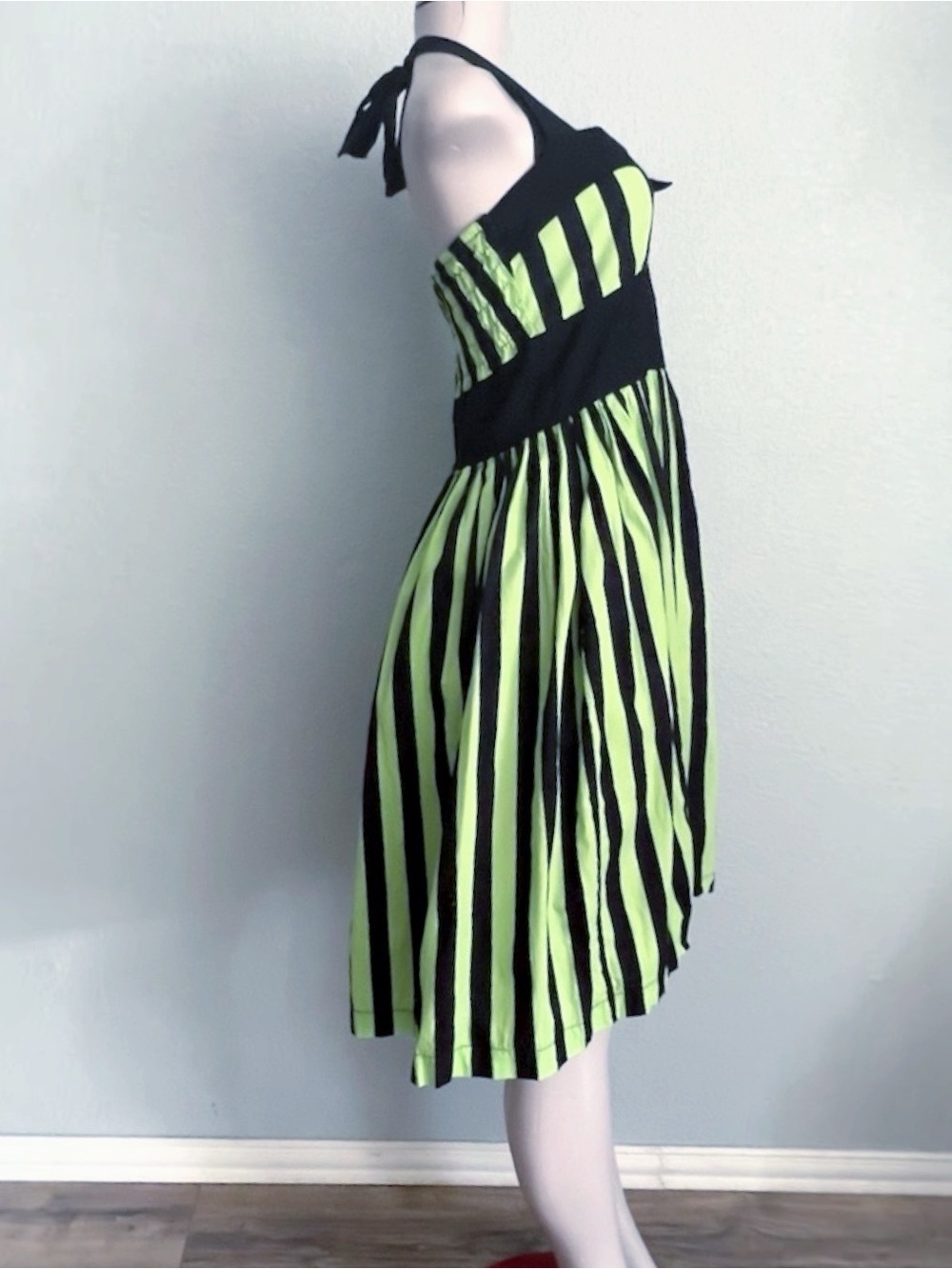 Magnolia Park Beetlejuice Costume Dress Green Black Striped Halter Rockabilly L - Picture 5 of 9